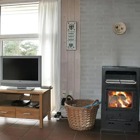 度假居 Aasa - 200m From The Sea By Interhome