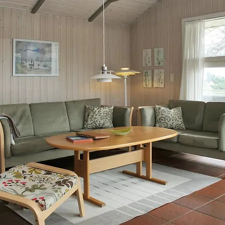 Aasa - 200m From The Sea By Interhome Feriehus